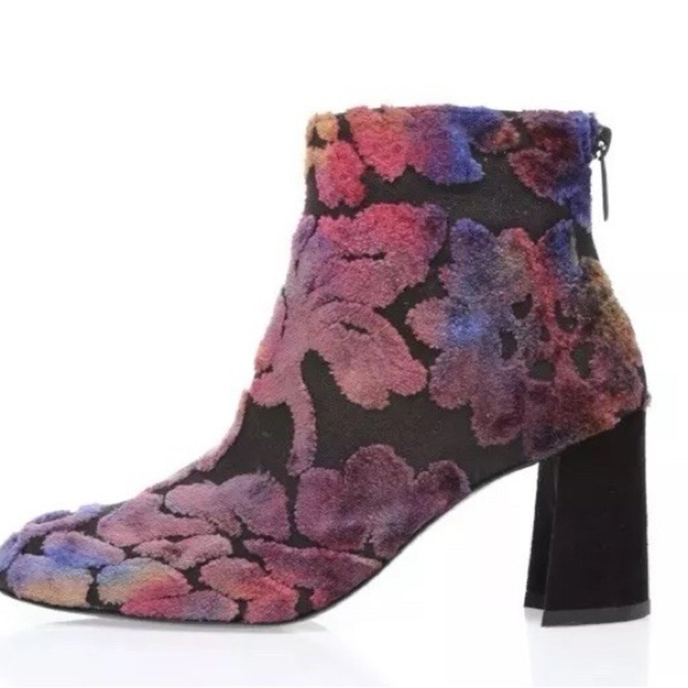 Stuart Weitzman Floral Velvet Ankle Boots -‎ Multicolor